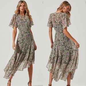 ASTR The Label flutter sleeve asymmetrical black daisy floral maxi dress size L